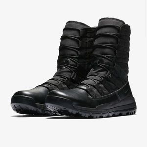 Nike SFB Gen 2 8” Tactical Boot.